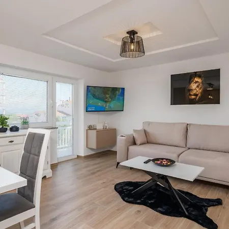 Apartment Summer Trogir